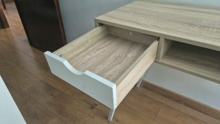 Scrivania Nordica con 2 Cassetti