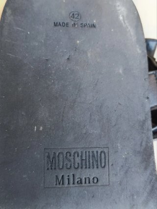 Sandalias Moschino Negras
