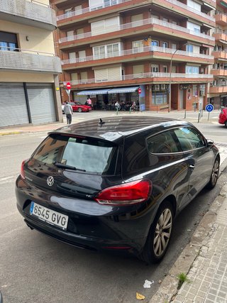 Volkswagen Scirocco 2010 negro