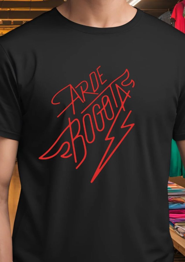 Camiseta Arde Bogotá