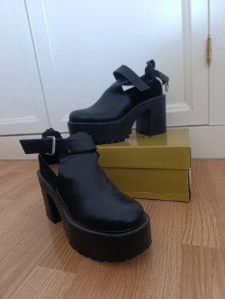Botines plataforma tacón negros mujer