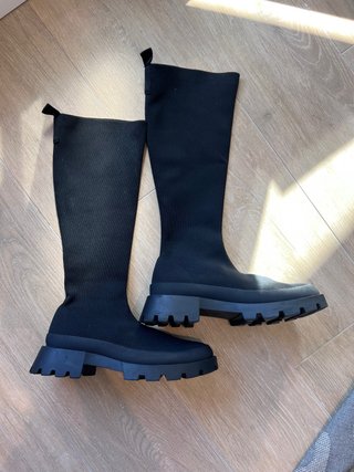 Botas altas de Zara con suela gruesa, T.39