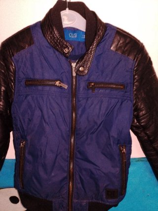 Chaqueta niño azul y negra T7-8 años