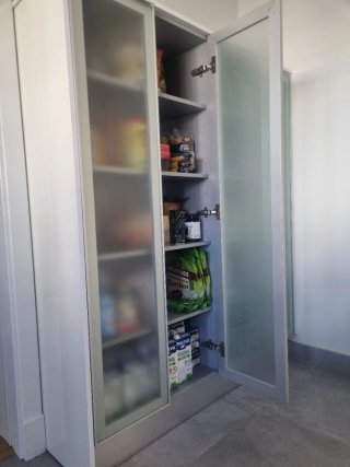 Vitrina de cocina doble con puertas cristal