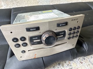 Radio CD 30 MP3 Opel Corsa 2007-2012