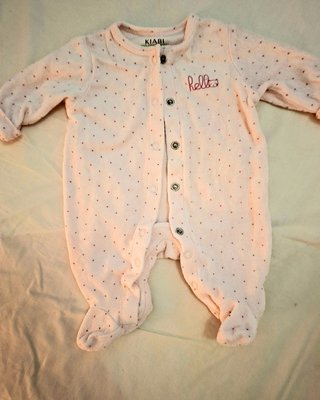 Pijama pelele rosa bebé recién nacida