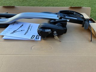 Portabicicletas Thule ProRide 598 + T-track Adapt.
