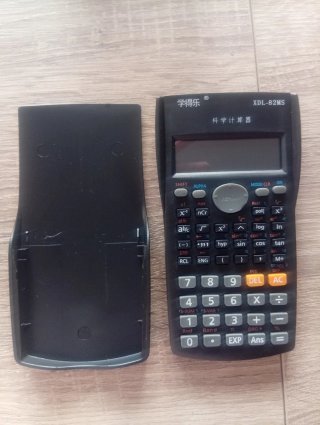 Calculadora Científica XDL-82MS