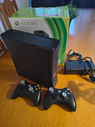 Xbox 360 Slim
