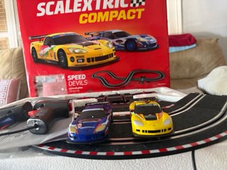 Scalextric Compact Speed Devils 1:43.