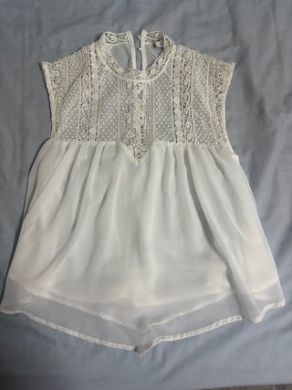 Blusa Blanca de Encaje