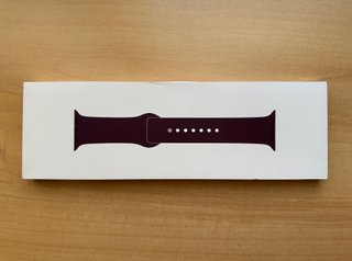 Apple Watch 45mm. Mulberry Sport Band S/M