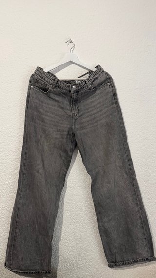 Pantalón oversize gris