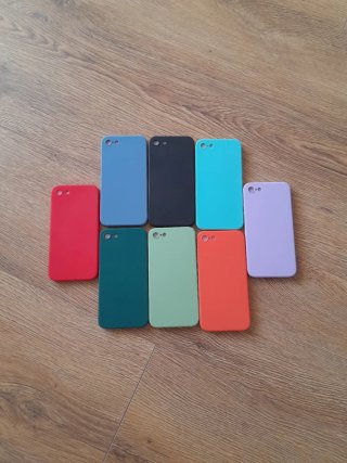 Set de 8 Fundas para iPhone SE. Distintos colores