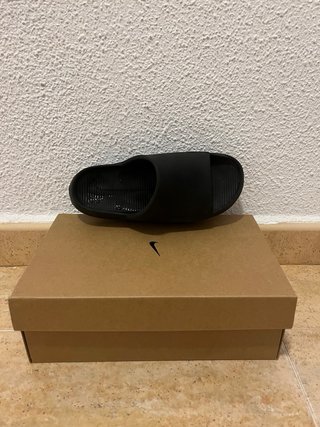 Chanclas Nike Negras
