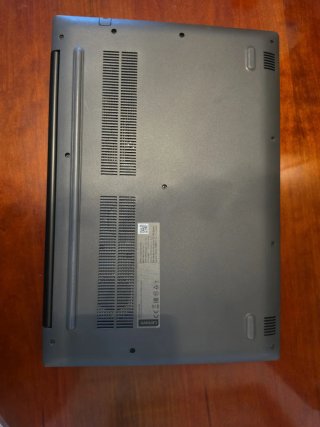 Lenovo IdeaPad 330 15,6" I7, 16GB RAM, GTX 1050