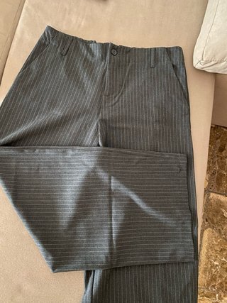 Pantalones de raya diplomática Zara Talla M