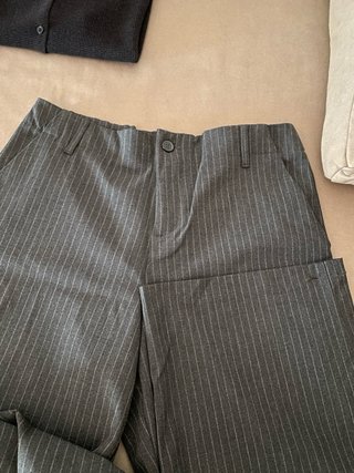 Pantalones de raya diplomática Zara Talla M