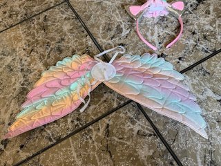 Disfraz Unicornio Alas, Falda Arcoíris y Diadema.