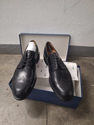 Zapatos de vestir hombre negros marca yanko caja