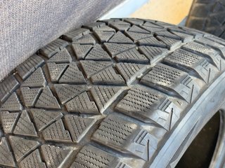 Neumaticos Bridgestone GLE, Invierno, R20