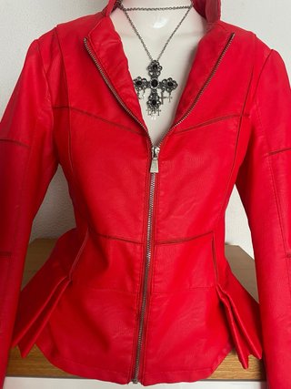 Chaqueta roja estilo Japan