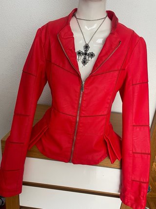 Chaqueta roja estilo Japan