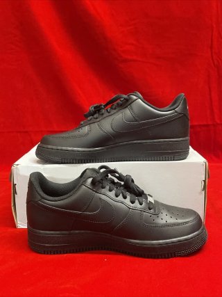 Nike Air Force 1 Low '07 Negras Talla 38