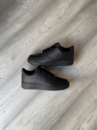Nike Air Force 1 Low '07 Negro Talla 40.5