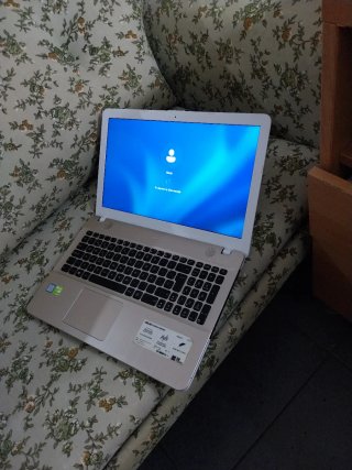 Portátil Asus i5 SSD