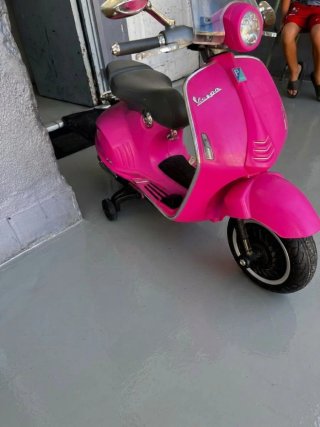 Moto bateria  Infantil Rosa Vespa