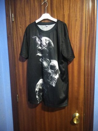 Camiseta Estampada Calaveras Talla L/XL