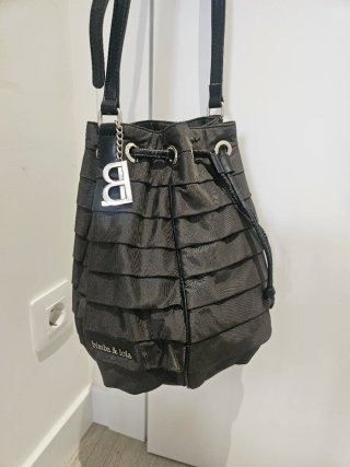 Bolso Bimba y Lola negro y plateado