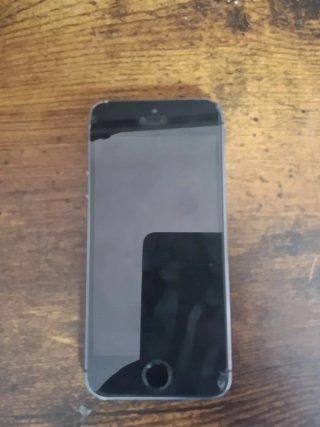 iPhone 5s Argento/Grigio Siderale. TRATTABILE