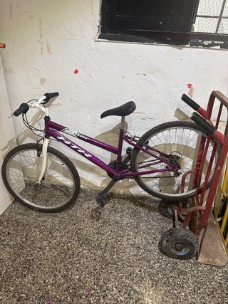 Bicicleta Morada HTH Bicicleta bpro