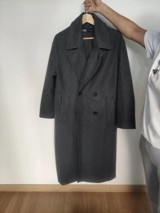 Abrigo largo gris Zara oversize