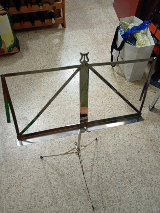 Atril de Partituras Metálico