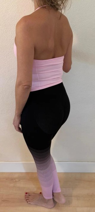 Conjunto deportivo mallas y top