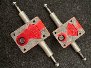 Ejes Skate ACE 55