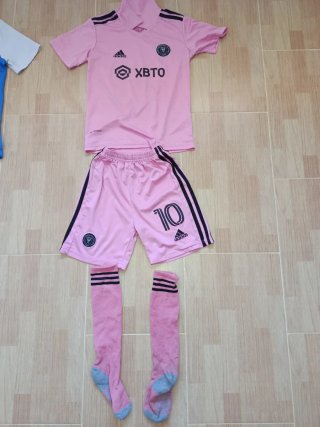 Equipación Fútbol Adidas Rosa Talla M. Messi