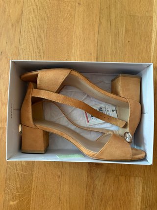 Zapatos de tacón Tino Gonzalez Mostaza Talla 40