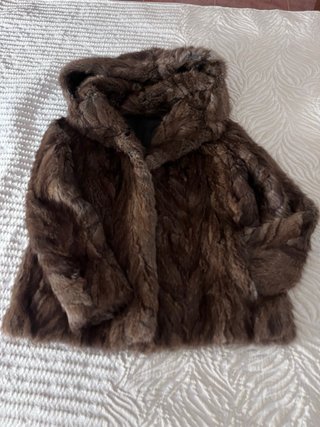 Chaquetón de peletería marrón