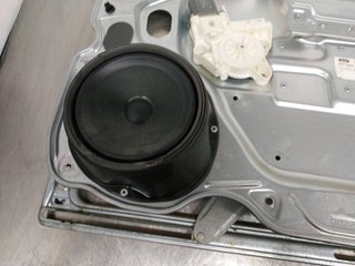 Elevalunas delantero derecho FORD FOCUS BERLINA