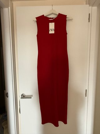 Vestido largo rojo ZARA
