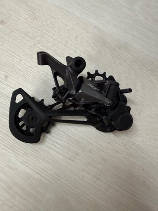 Cambio trasero Shimano XT 12v