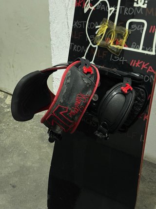 Tabla Snowboard DC + Fijaciones + Funda