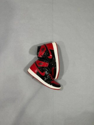 Jordan 1 Retro High OG Patent Bred Talla 36
