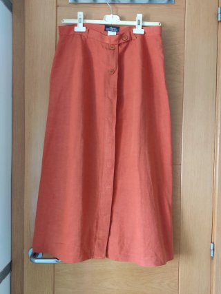Falda midi de verano