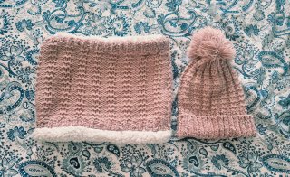 Gorro y braga de cuello con borrego