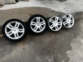 Llantas de aluminio Renault